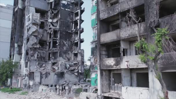 Stock Video Shows Destroyed Residential Building War Ukraine Borodyanka Bucha — Stock video