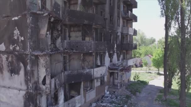 Stock Video Shows Destroyed Residential Building War Ukraine Borodyanka Bucha — Stock video