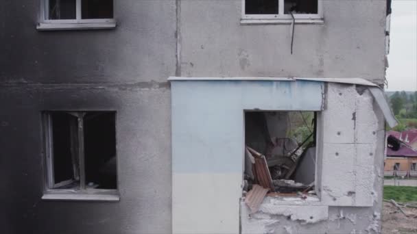 Stock Video Shows Destroyed Residential Building War Ukraine Borodyanka Bucha — Videoclip de stoc