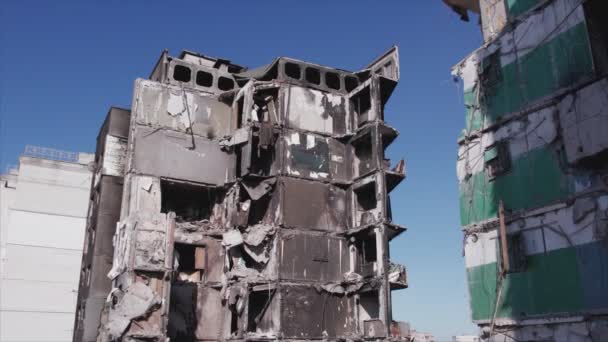 Stock Video Shows Destroyed Residential Building War Ukraine Borodyanka Bucha — ストック動画