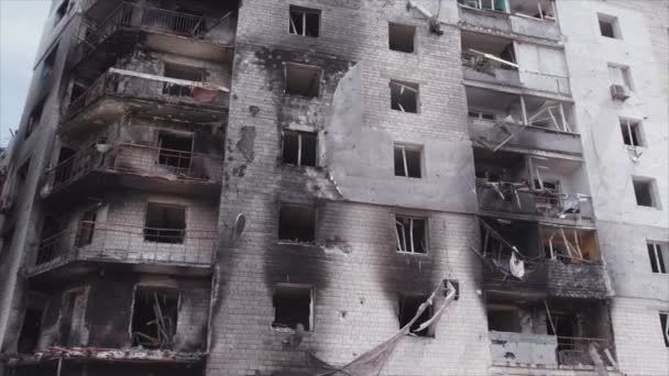 Stock Video Shows Destroyed Residential Building War Ukraine Borodyanka Bucha — Stockvideo