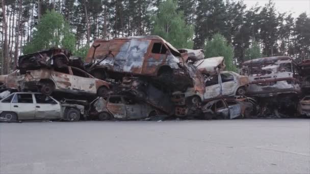 Stock Video Shows Dump Shot Burned Cars Irpin Bucha District — Vídeo de Stock