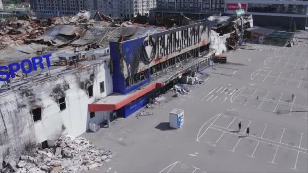 Stock Video Shows Destroyed Building Shopping Center Bucha Ukraine War — Wideo stockowe