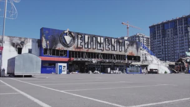 Stock Video Shows Destroyed Building Shopping Center Bucha Ukraine War — ストック動画