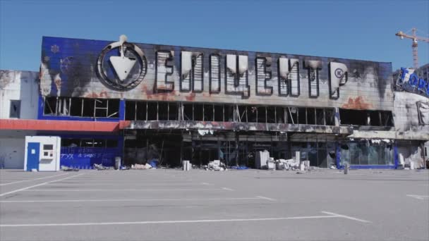 Stock Video Shows Destroyed Building Shopping Center Bucha Ukraine War — ストック動画
