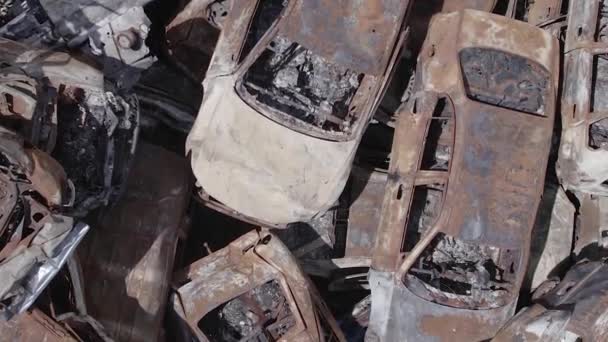 Stock Vertical Video Shows Dump Shot Burned Cars Irpin Bucha — Stock video