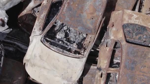 Stock Vertical Video Shows Dump Shot Burned Cars Irpin Bucha — Vídeos de Stock