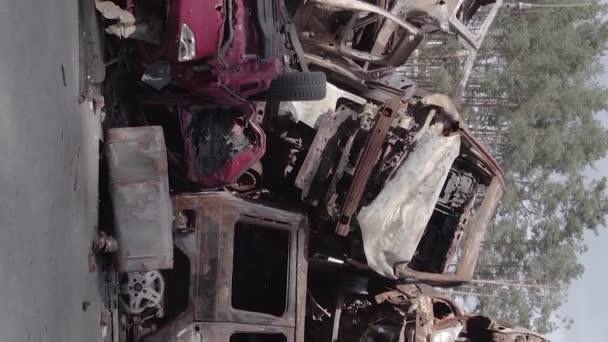 Stock Vertical Video Shows Dump Shot Burned Cars Irpin Bucha — Stockvideo