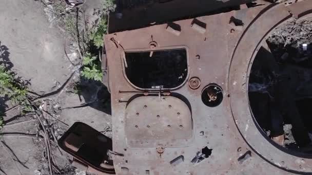 Stock Vertical Video Shows Aerial View Destroyed Military Equipment Ukraine — Vídeo de stock