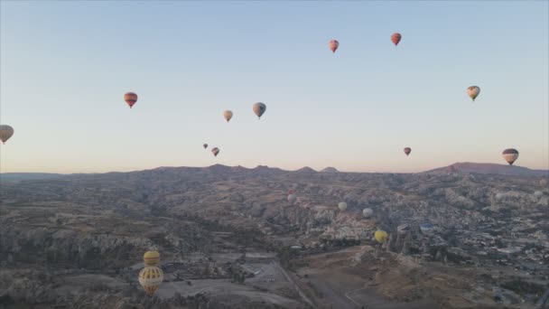 Dieses Archivmaterial Zeigt Luftaufnahmen Von Ballons Himmel Kappadokien Türkei Auflösung — Stockvideo