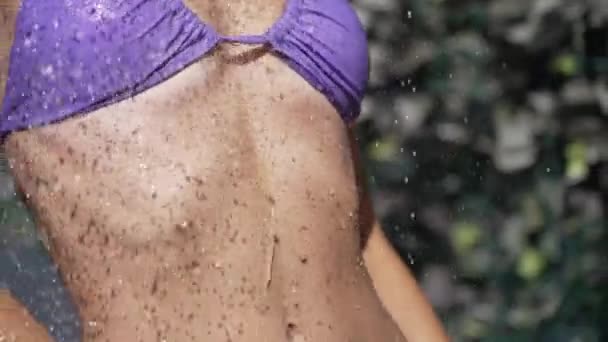 Stock Slow Motion Video Shows Sexy Woman Taking Shower — 图库视频影像