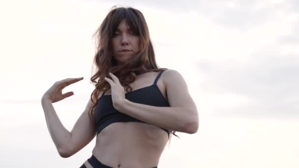 Stock Video Shows Girl Beautiful Erotic Sexy Lingerie — стоковое видео