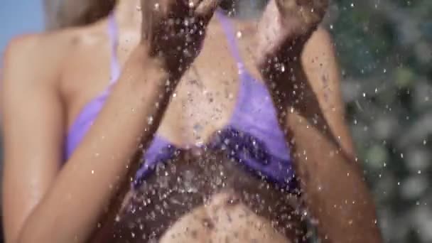 Stock Slow Motion Video Shows Sexy Woman Taking Shower — 图库视频影像