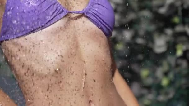 Stock Slow Motion Video Shows Sexy Woman Taking Shower — Video Stock