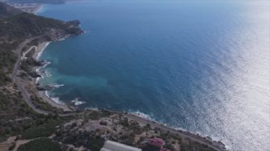 Bu stok görüntüler Türkiye 'deki Akdeniz kıyılarının 8K çözünürlükteki havasını gösteriyor