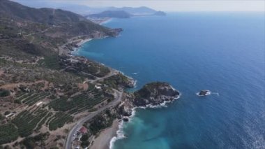 Bu stok görüntüler Türkiye 'deki Akdeniz kıyılarının 8K çözünürlükteki havasını gösteriyor