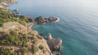 Bu stok görüntüler Türkiye 'deki Akdeniz kıyılarının 8K çözünürlükteki havasını gösteriyor