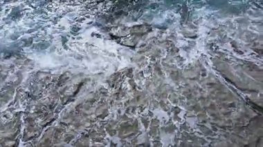 Bu stok görüntüler Türkiye kıyısı yakınlarındaki deniz manzarasını 8K çözünürlükte gösteriyor