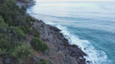 Bu stok görüntüler Türkiye kıyısı yakınlarındaki deniz manzarasını 8K çözünürlükte gösteriyor