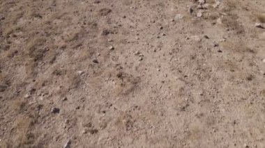 Bu video Türkiye 'nin Kapadokya kentinin 8K çözünürlükteki hava görüntüsünü gösteriyor.