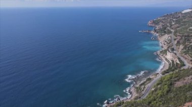 Bu stok görüntüler Türkiye 'deki Akdeniz kıyılarının 8K çözünürlükteki havasını gösteriyor