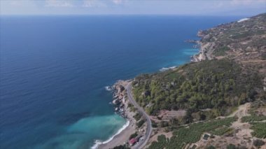 Bu stok görüntüler Türkiye 'deki Akdeniz kıyılarının 8K çözünürlükteki havasını gösteriyor