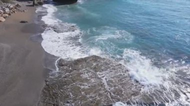 Bu stok görüntüler Türkiye kıyısı yakınlarındaki deniz manzarasını 8K çözünürlükte gösteriyor