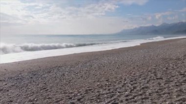 Bu stok görüntüler Türkiye kıyısı yakınlarındaki deniz manzarasını 8K çözünürlükte gösteriyor