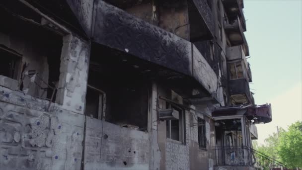 Este Video Muestra Las Secuelas Guerra Ucrania Edificio Residencial Destruido — Vídeo de stock