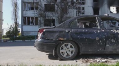 Bu video, Ukrayna 'daki savaşın sonucunu gösteriyor. Borodyanka, Bucha' da 8K çözünürlüklü bir yerleşim yeri.