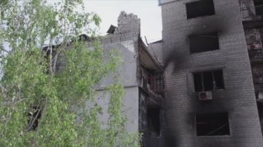 Bu video, Ukrayna 'daki savaşın sonucunu gösteriyor. Borodyanka, Bucha' da 8K çözünürlüklü bir yerleşim yeri.