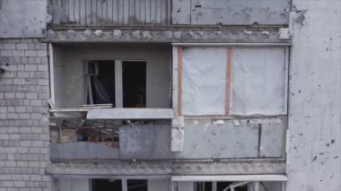 Bu video, Ukrayna 'daki savaşın sonucunu gösteriyor. Borodyanka, Bucha' da 8K çözünürlüklü bir yerleşim yeri.