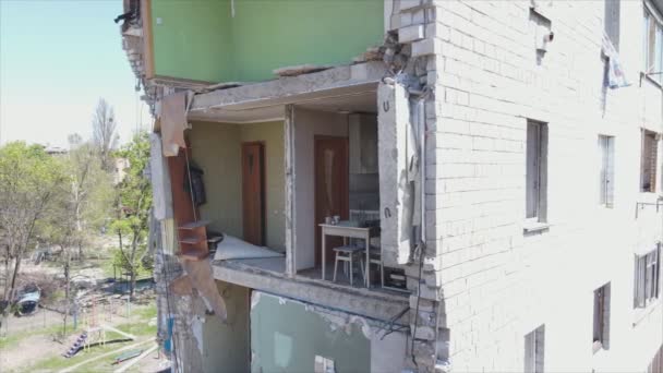 Este Video Muestra Las Secuelas Guerra Ucrania Edificio Residencial Destruido — Vídeos de Stock