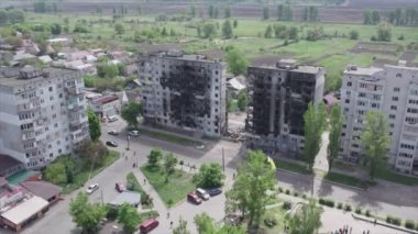 Bu video, Ukrayna 'daki savaşın sonucunu gösteriyor. Borodyanka, Bucha' da 8K çözünürlüklü bir yerleşim yeri.