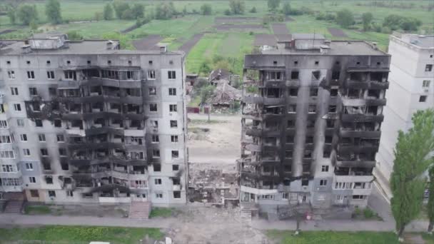 Este Vídeo Mostra Consequências Guerra Ucrânia Edifício Residencial Destruído Borodyanka — Vídeo de Stock