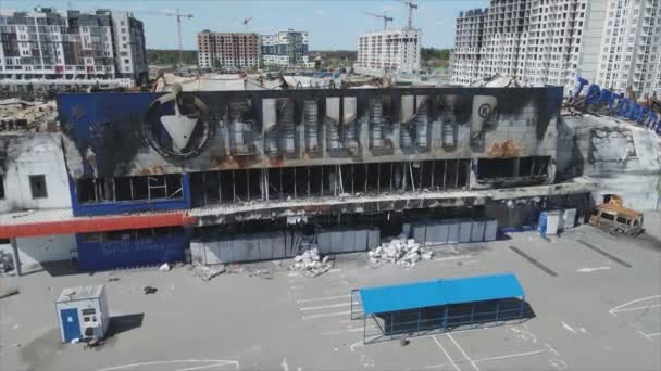 Stock Video Shows Destroyed War Building Shopping Center Bucha Ukraine — Stock Video