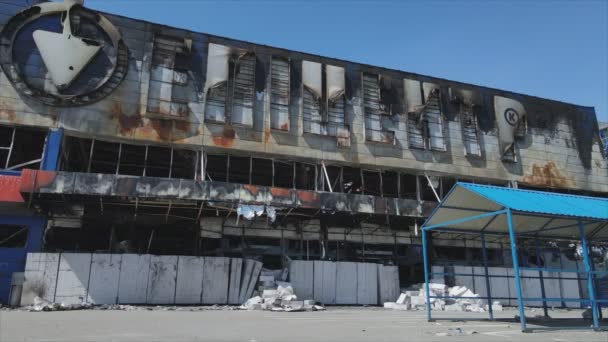 Stock Video Shows Destroyed War Building Shopping Center Bucha Ukraine — Stock Video