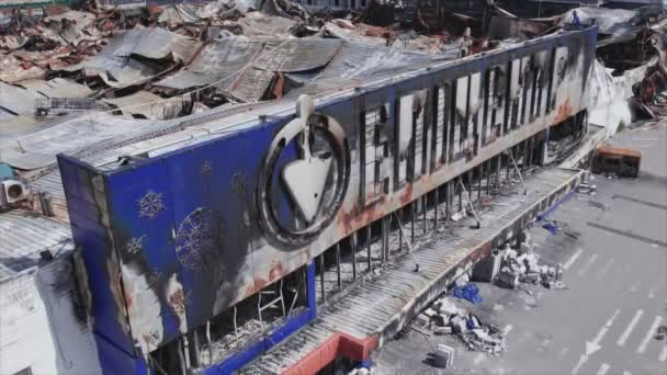 Questo Video Stock Mostra Distrutto Costruzione Guerra Centro Commerciale Bucha — Video Stock