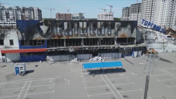 비디오는 해상도의 우크라이나 부차에 센터의 파괴된 보여준다 — 비디오