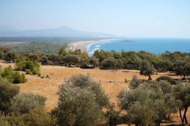 Türkiye 'nin en uzun kumlu plajı, Patara plajı. Yan görünüm.