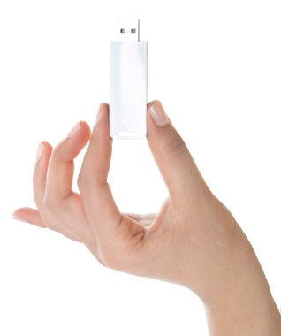 USB depolama alanları tutan el