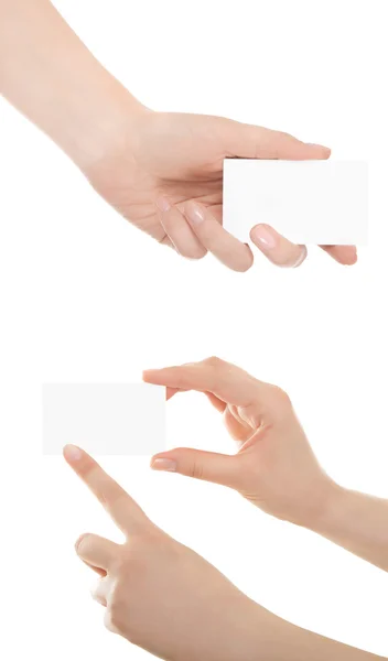 Visitenkarte in Frauenhand auf weiß — Stockfoto