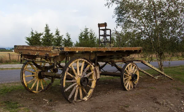 Oude boerderij wagen — Stockfoto