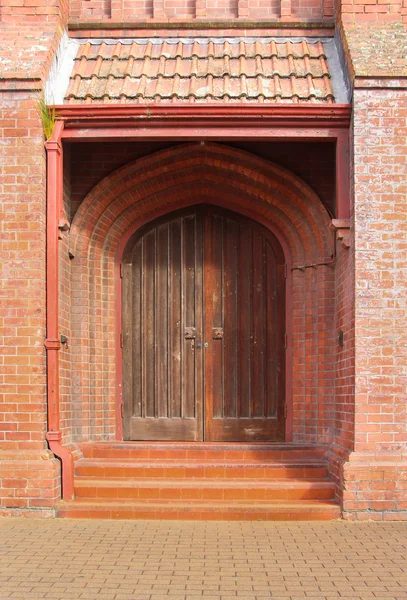 Kilise kapısına — Stok fotoğraf