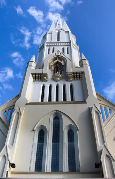 Katedralen högt upp — Stockfoto