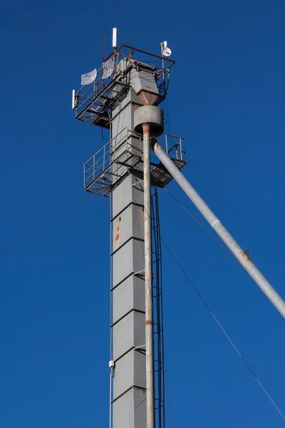 Torre de silo — Fotografia de Stock