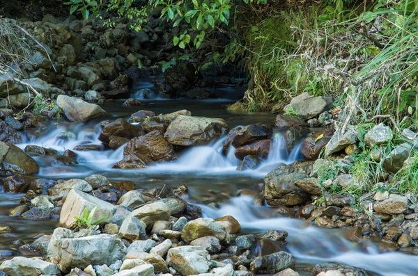 Aguas de flujo suave —  Fotos de Stock