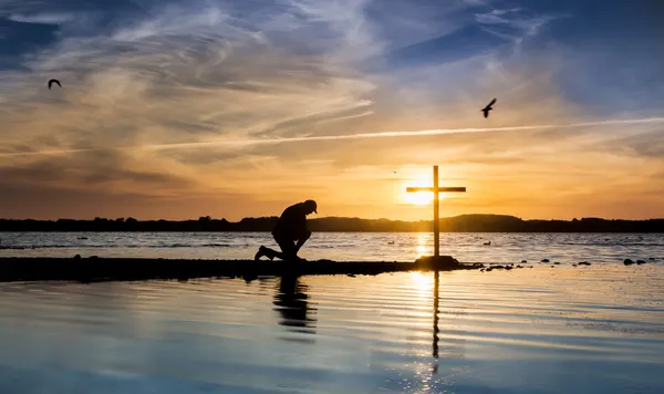 Blå vatten cross — Stockfoto