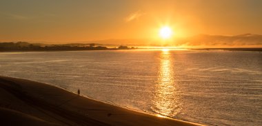 Altın sular gündoğumu