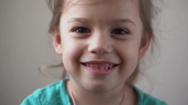 Portrait Funny Happy Little Kid Close Happy Preschool Girl Smiling — Stock Video